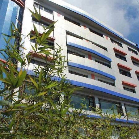 Romel Suites Baguio City Екстер'єр фото
