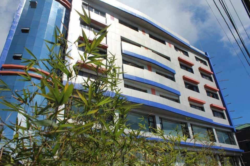 Romel Suites Baguio City Екстер'єр фото
